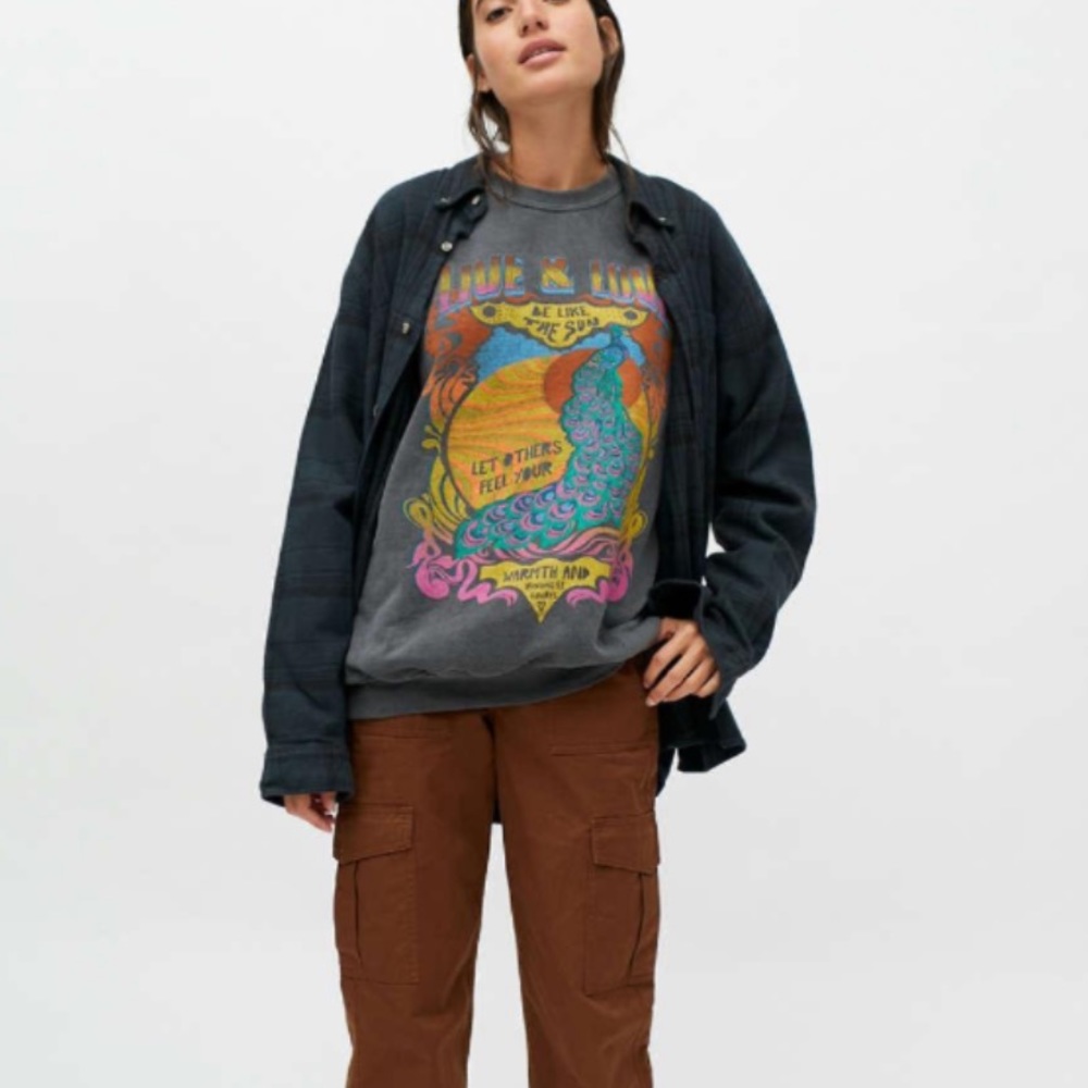 Urban live and love sweatshirt